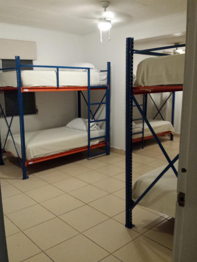 Hostal Aqui Me Quedo San Pedro Sula Luaran gambar